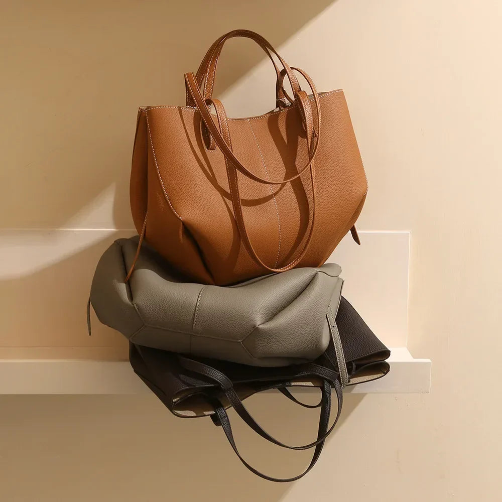 Czarna Torebka Shopper Carla | Ekologiczna Skóra, Duża Pojemność 1