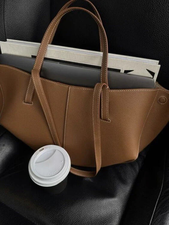 Czarna Torebka Shopper Carla | Ekologiczna Skóra, Duża Pojemność 5