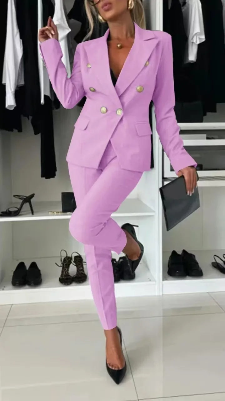 Garnitur damski Mela | Elegancki dwurzędowy blazer i zwężane spodnie 6