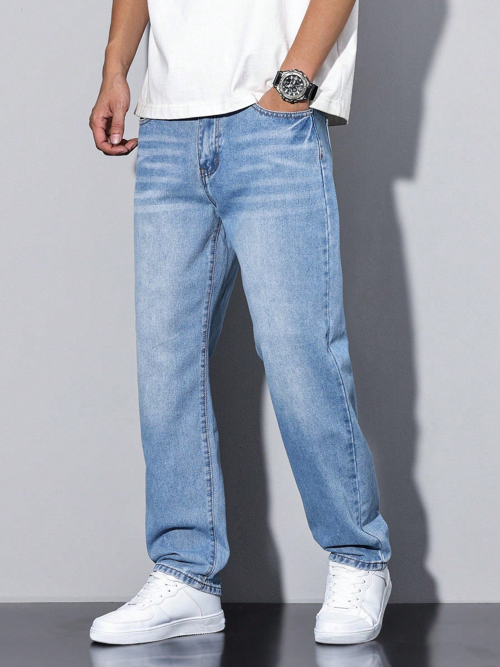 https://cdn.shopify.com/s/files/1/0900/8994/7516/files/Daan___Proste__casualowe_jeansy_meskie_3.jpg