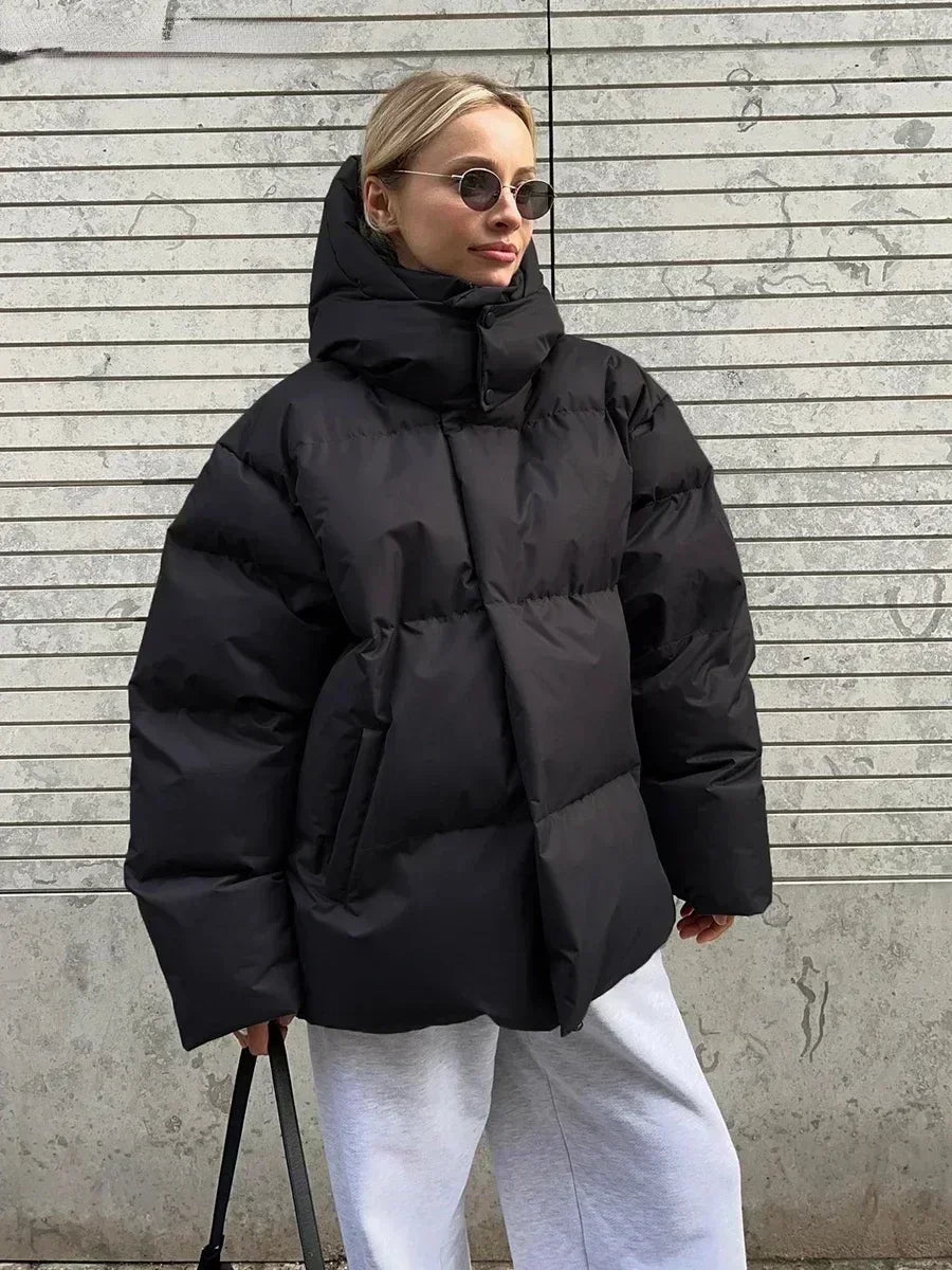 Kurtka zimowa Daria | Pikowany płaszcz z kapturem, elegancki styl 1