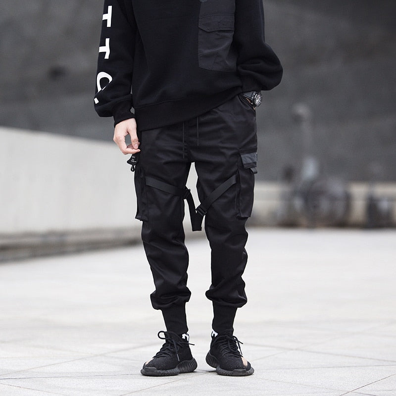 Spodnie męskie Joggery Techwear | Wysoka jakość, regulowane paski, głęboka czerń 3