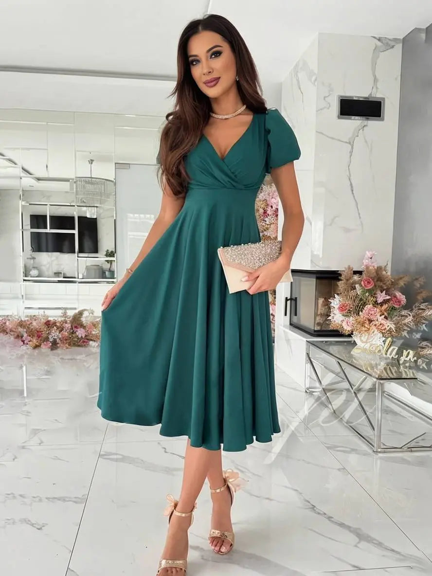 Sukienka Julie na wesele | Elegancki dekolt V, zwiewny krój dla kobiet 2