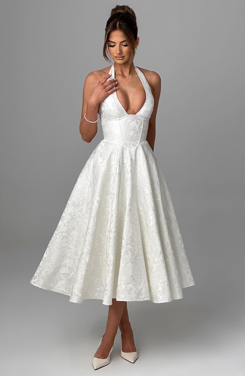 Sukienka Midi Martyna | Fason Halter, Elegancki Styl na Wesele 0