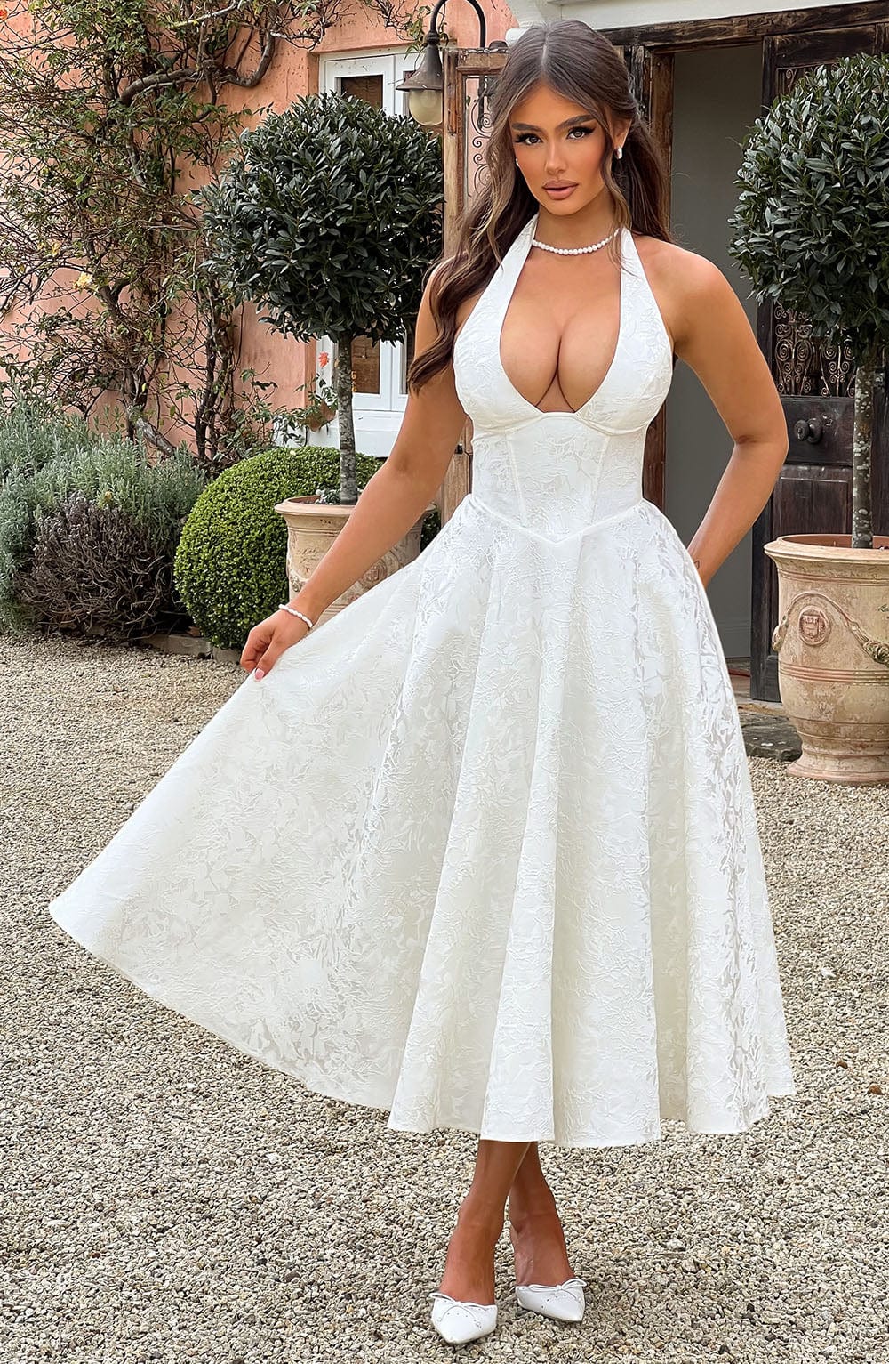 Sukienka Midi Martyna | Fason Halter, Elegancki Styl na Wesele 3