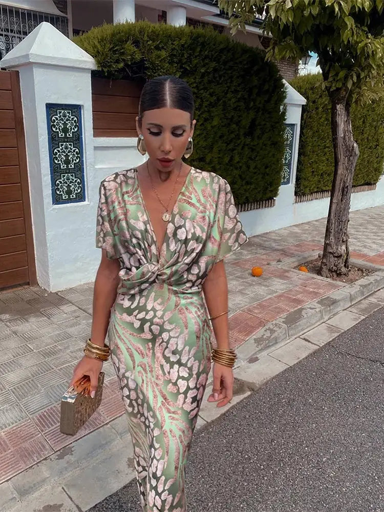 Sukienka kopertowa Mela | Midi, Dekolt w Kształcie V, Idealna na Wesele 0