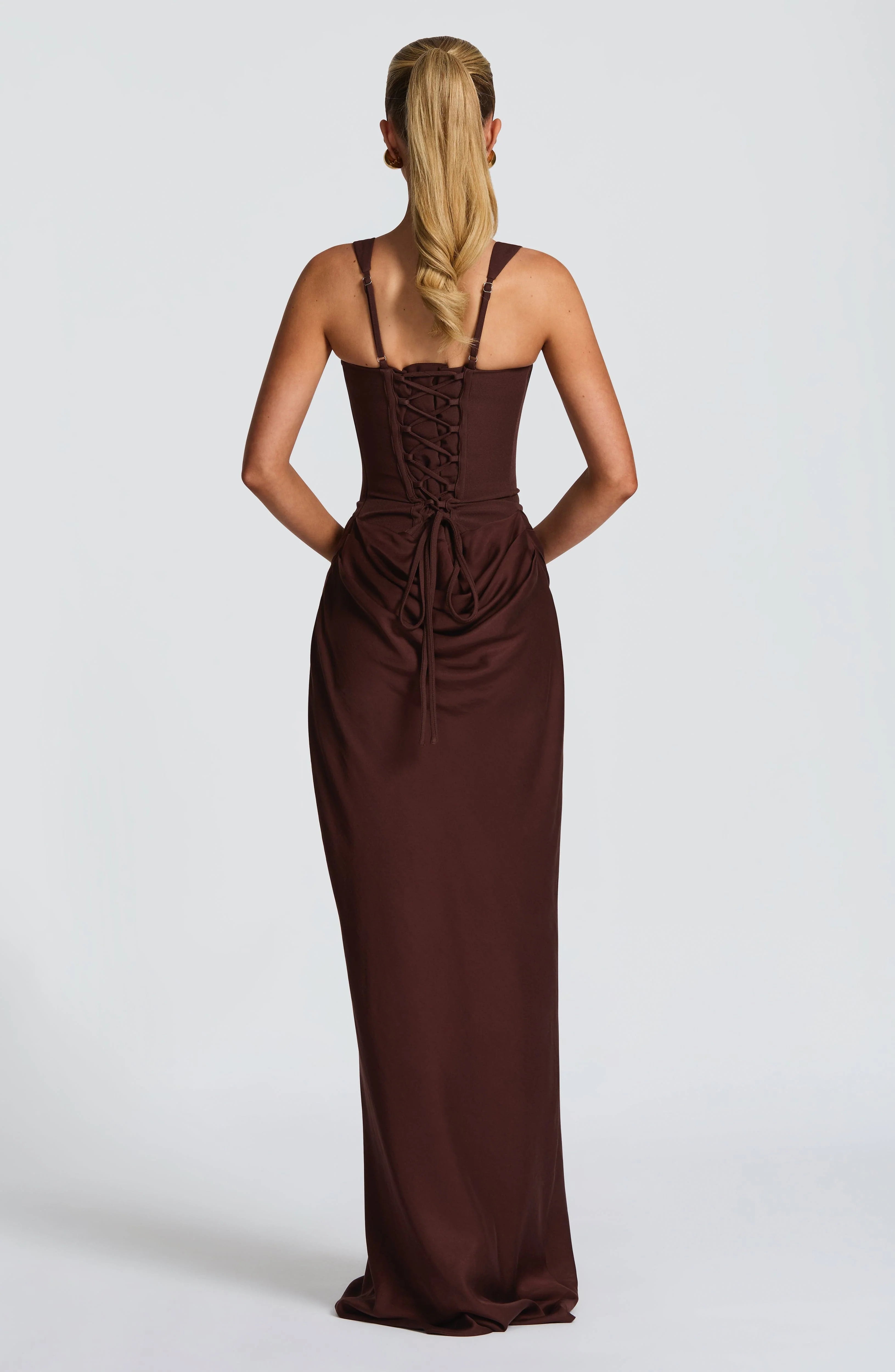 Sukienka maxi Lila | Elegancki krój, ramiączka na wesele 5