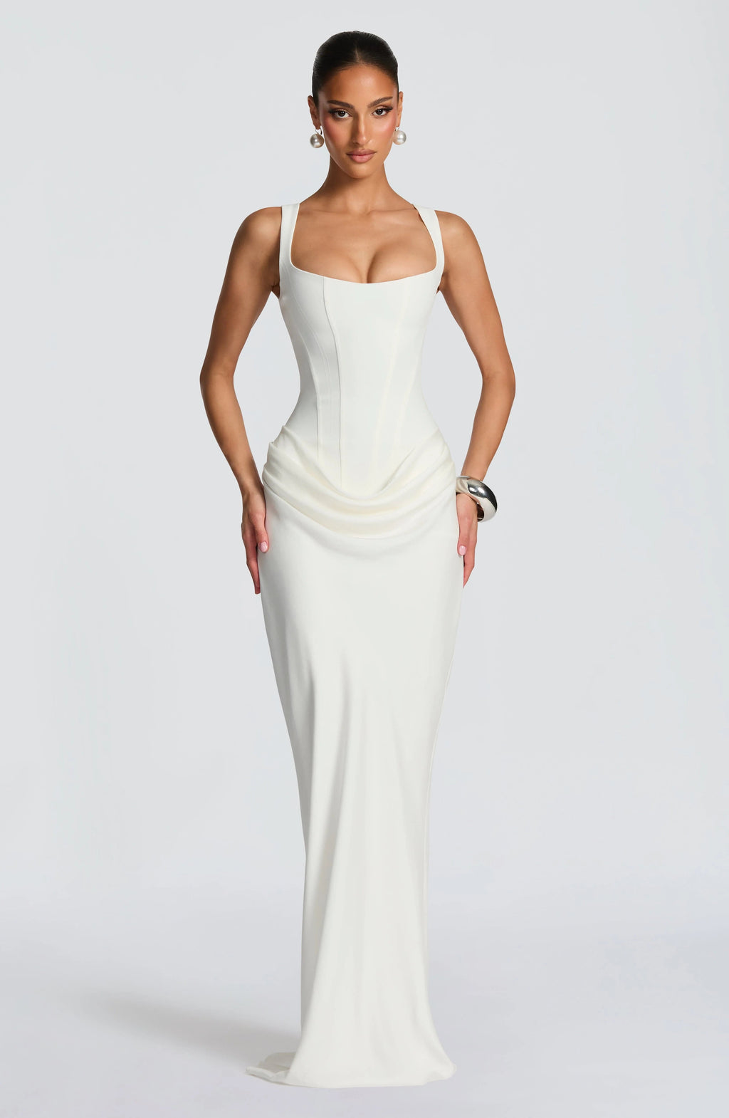 Sukienka maxi Lila | Elegancki krój, ramiączka na wesele 7