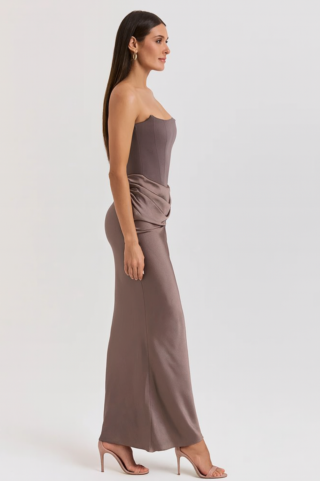 Sukienka maxi Melisa | Gorsetowa góra bez ramiączek, elegancka na wesele 2
