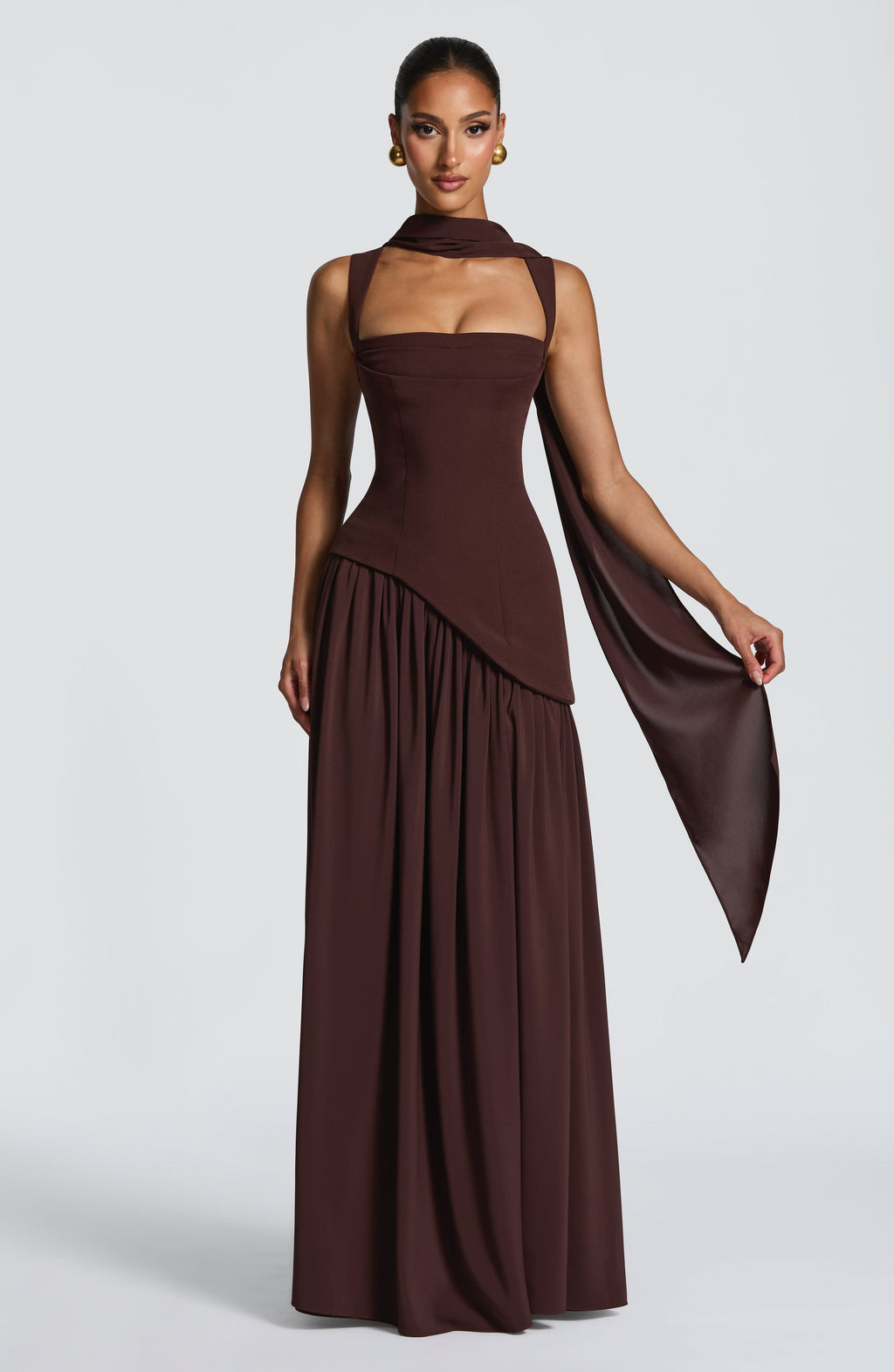 Suknia maxi Quendrida | Strukturalny krój, elegancki dekolt 0