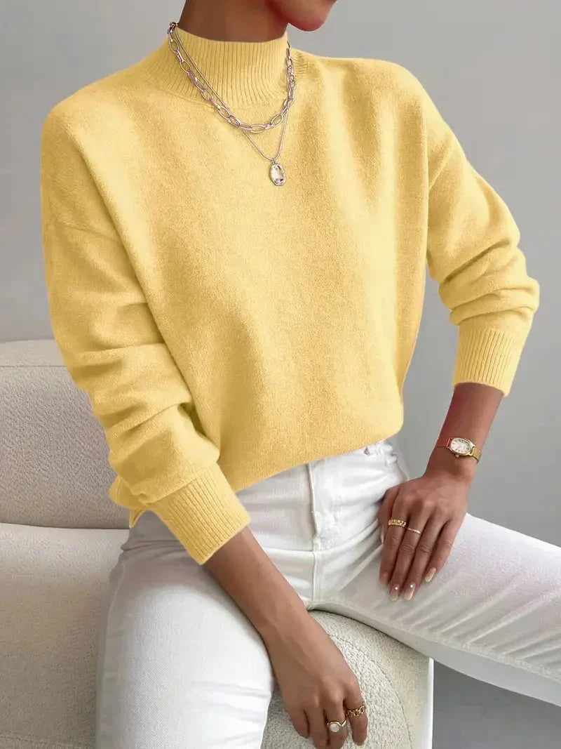 Sweter Iris dla kobiet | Miękka dzianina, półgolf, minimalistyczny krój 3