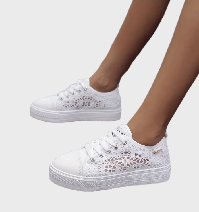 Sneakersy damskie Rita | Koronkowa cholewka, sznurowane, gumowa podeszwa